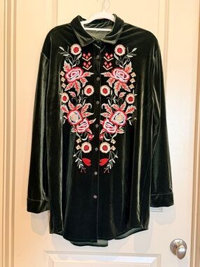 Embroidered Velvet Button-Down Shirt Jacket - Dark Green